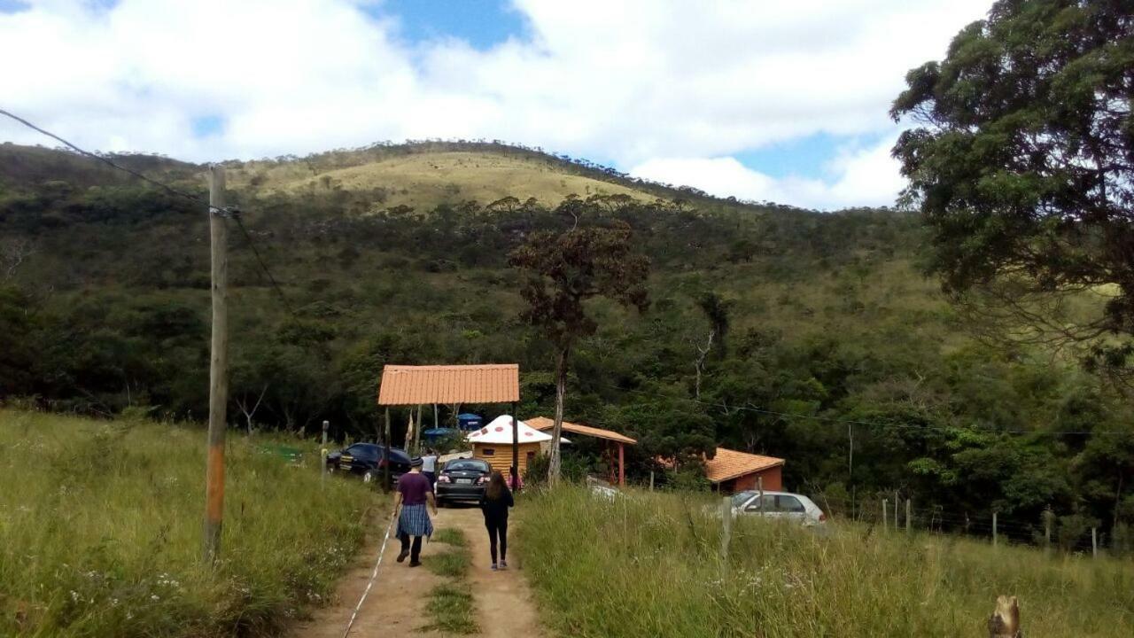 فندق Campos do Jordãoفي  Camping & Chales Cogumelos Rock المظهر الخارجي الصورة